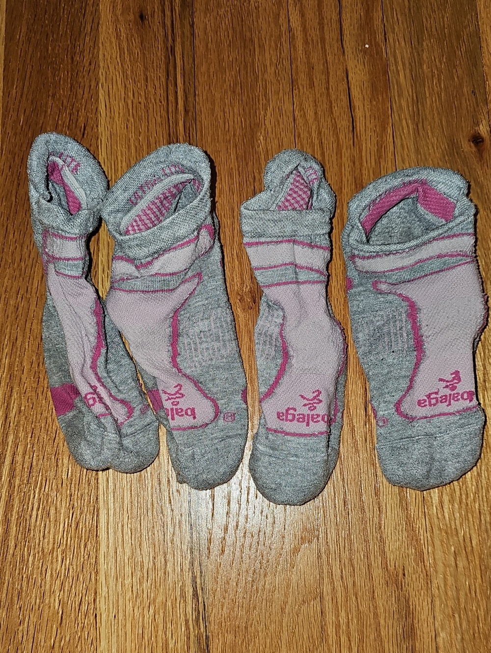 Balega Ultra Light No-Show Athletic Socks in Gray & Pink